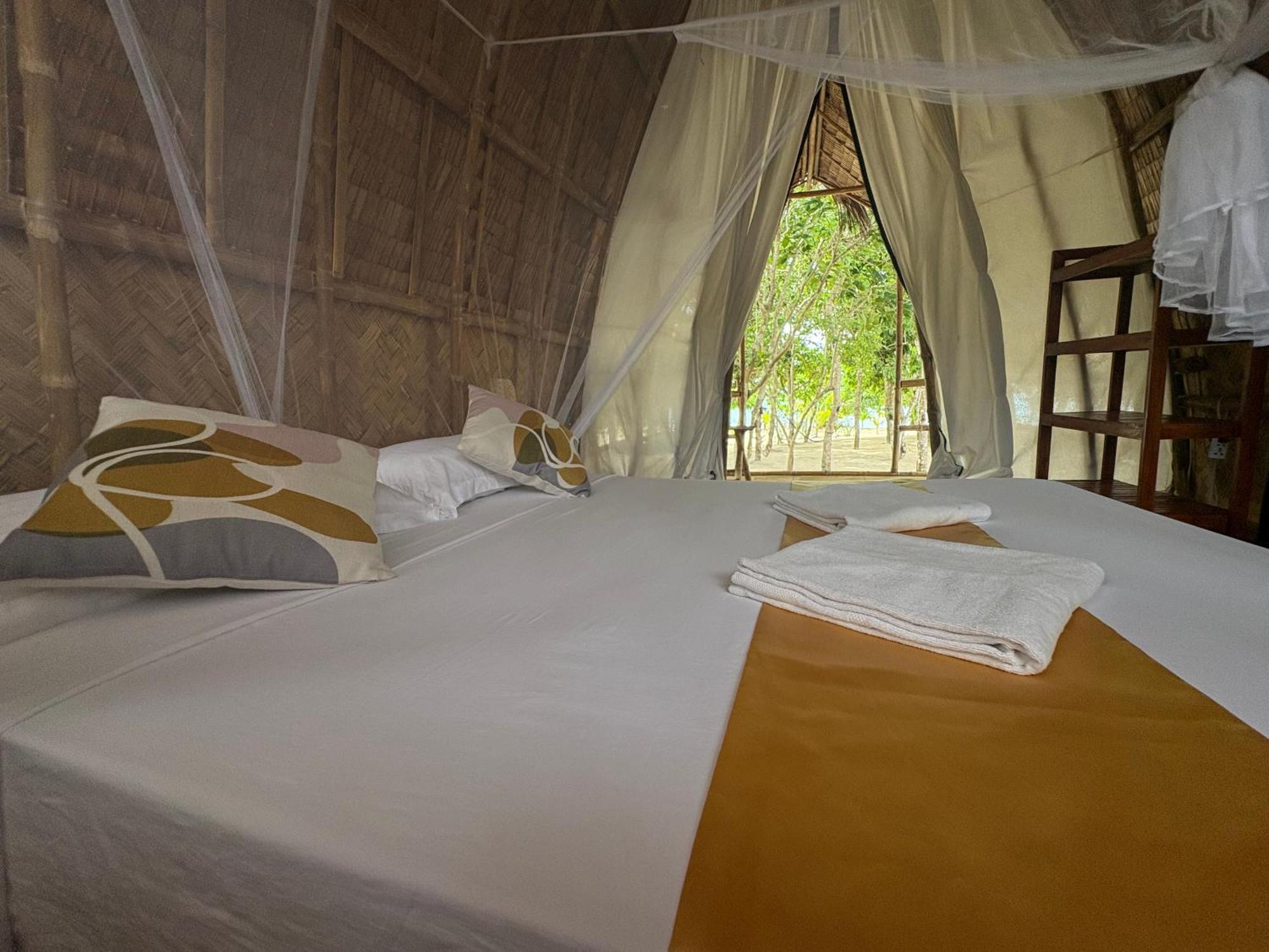 Dosplaya Ecocamp Hotel El Nido Buitenkant foto
